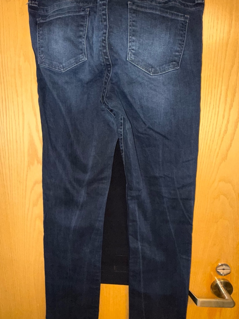 Kut from the Kloth Black Pants with Light Blue Tag